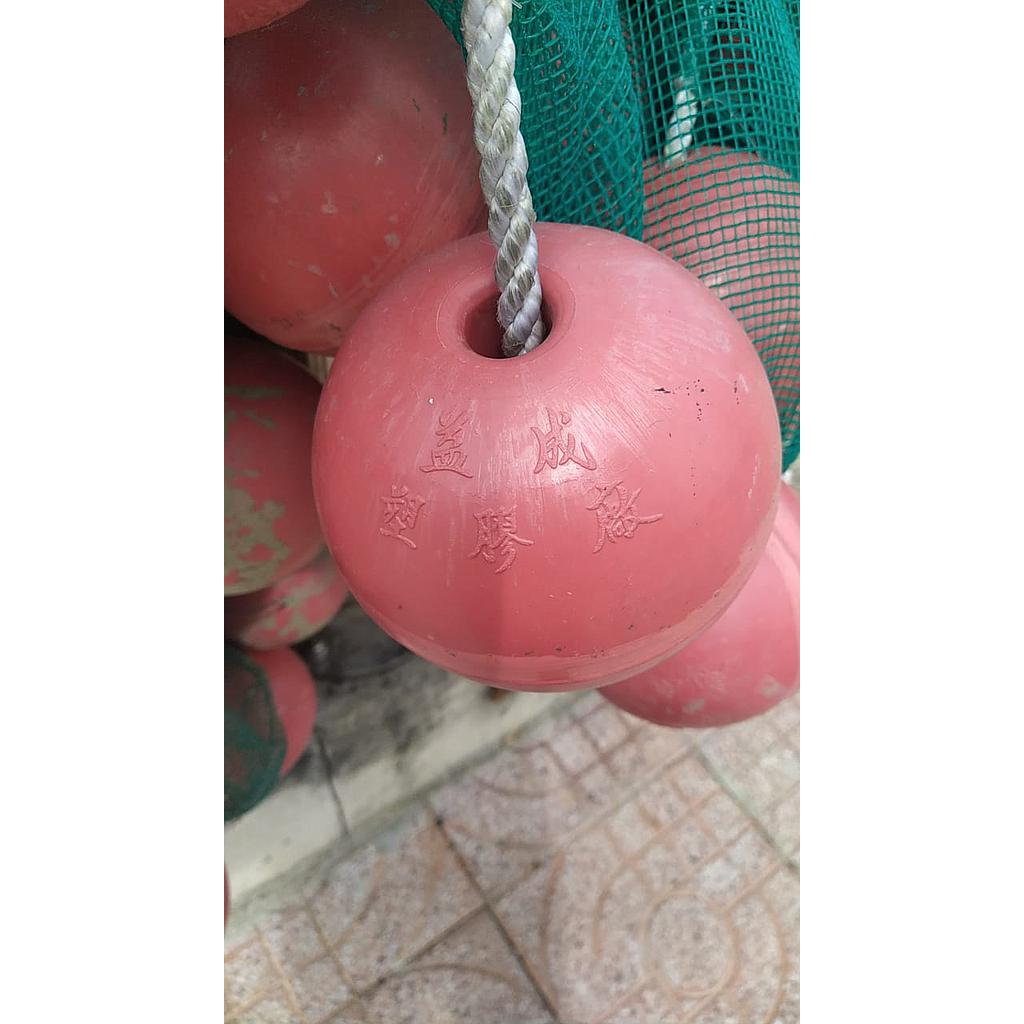 
round buoys /  phao tròn