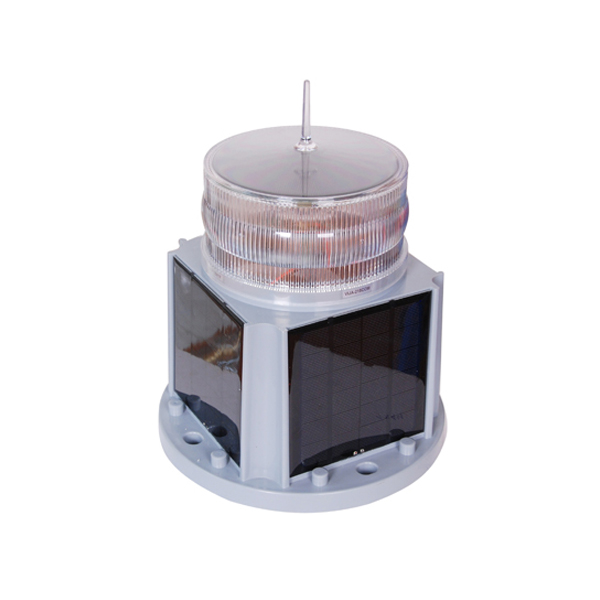 Solar navigation light VIJA-218COM, range 3 - 4 nautical miles / Đèn báo hiệu 3 - 4 hải lý sử dụng năng lượng mặt trời