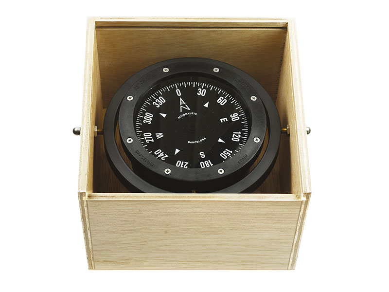 Autonautic 100mm gimballed compass in wooden box C4-00114, part no: C4-00114