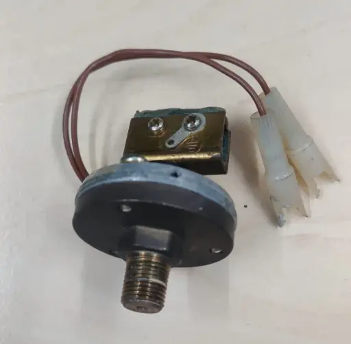 [Graviner.45625-131] Graviner.Pressure Switch	 Part No : 45625-131 |Công tắc áp suất Graviner, Mã số linh kiện: 45625-131