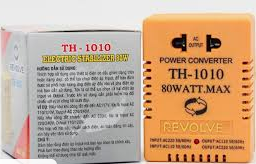 [TH1011] Adapter voltage converter 110v to 220v / Bộ chuyển đổi điện áp 110v sang 220v