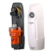 [MCMURDO.23-001-501A] McMurdo Smartfind G8 Auto with GPS and AIS, supplied with bulkhead mount, part no: 23-001-501A